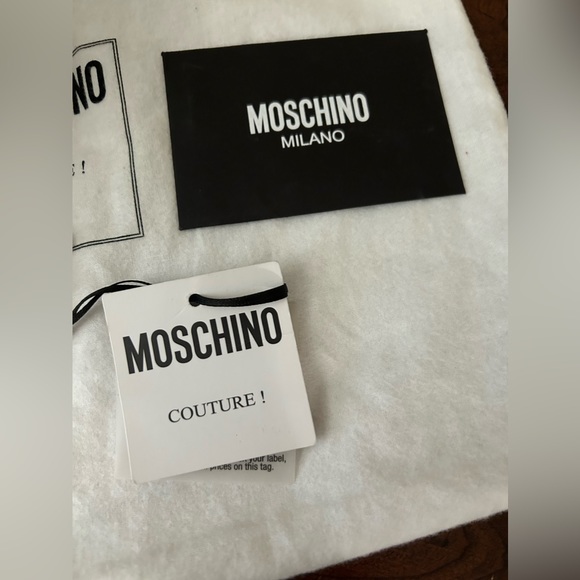 Moschino Roman Embellished Bag - Picture 11 of 12